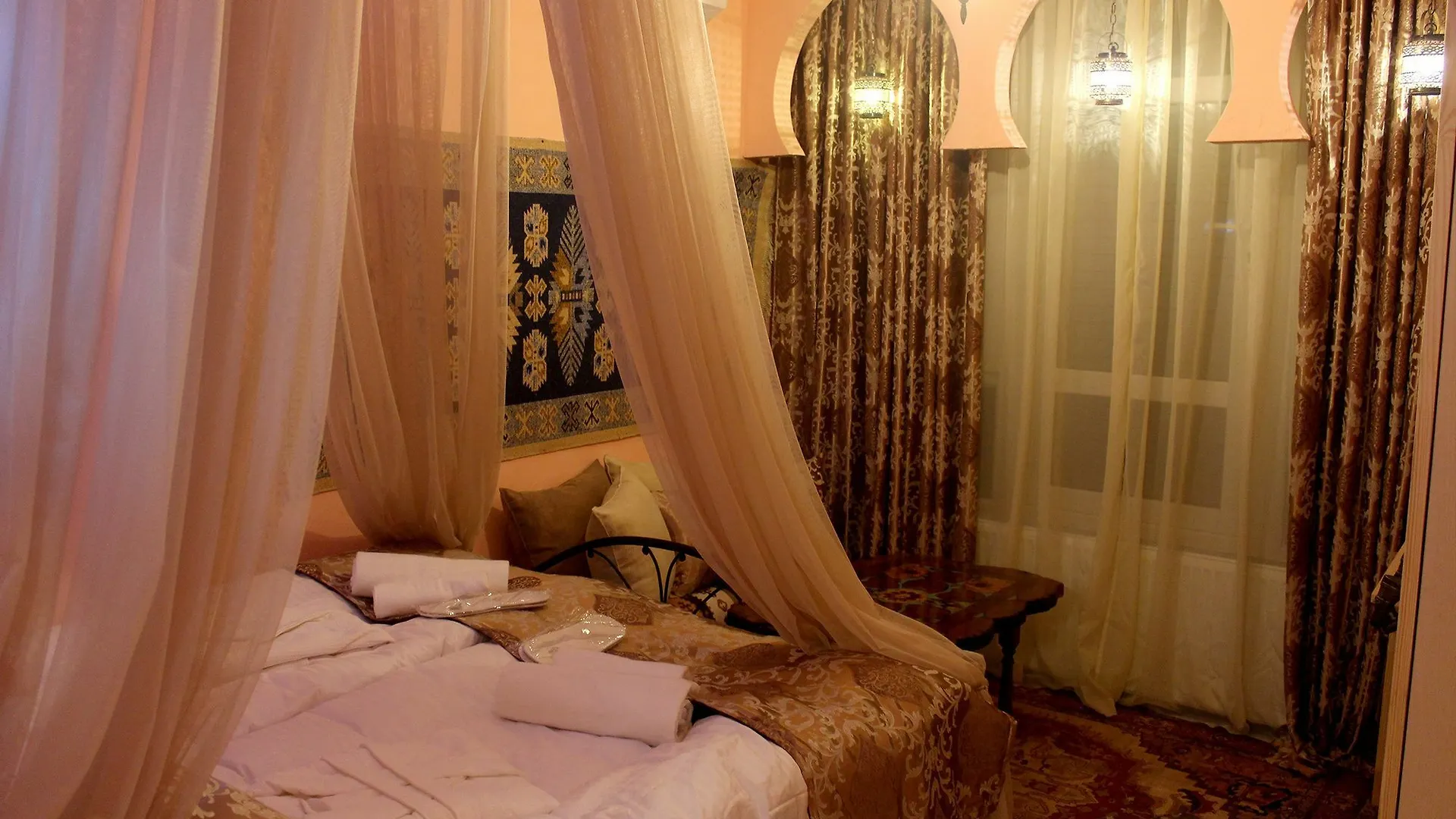 Piano Borracho Boutique Hotel Old Tbilisi